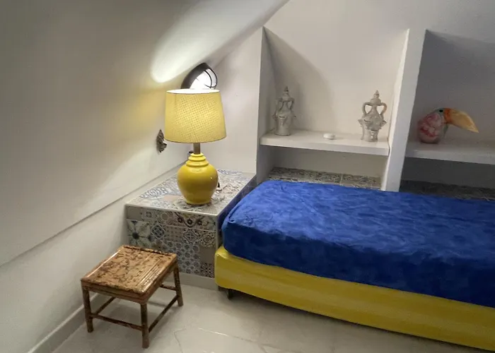 La Casa Della Bella Lucia Ponza