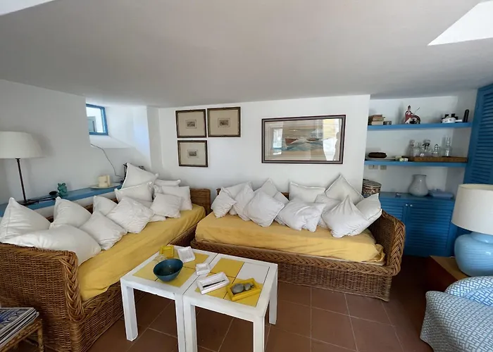 La Casa Della Bella Lucia Ponza
